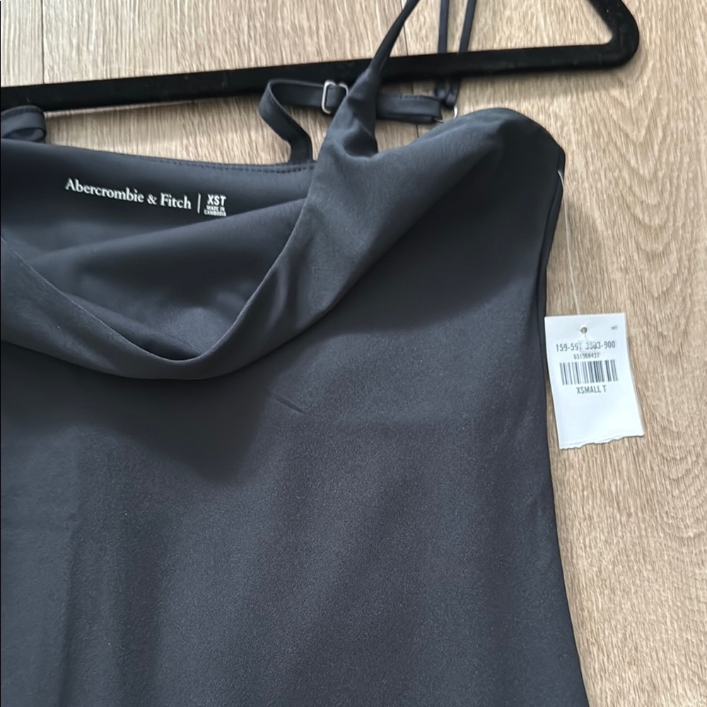 NWT Abercrombie & Fitch Black Traveler Mini Dress - Picture 2 of 4